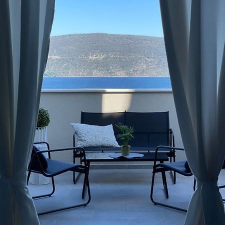 Villa Nika & Eva Cres Εξωτερικό φωτογραφία