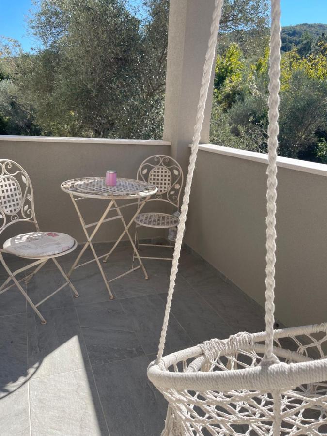 Villa Nika & Eva Cres Εξωτερικό φωτογραφία