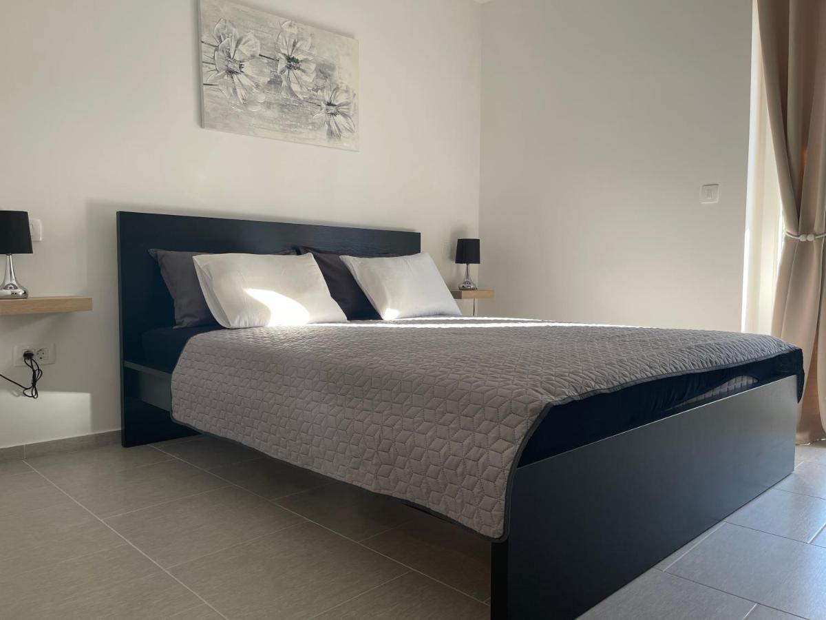 Villa Nika & Eva Cres Εξωτερικό φωτογραφία